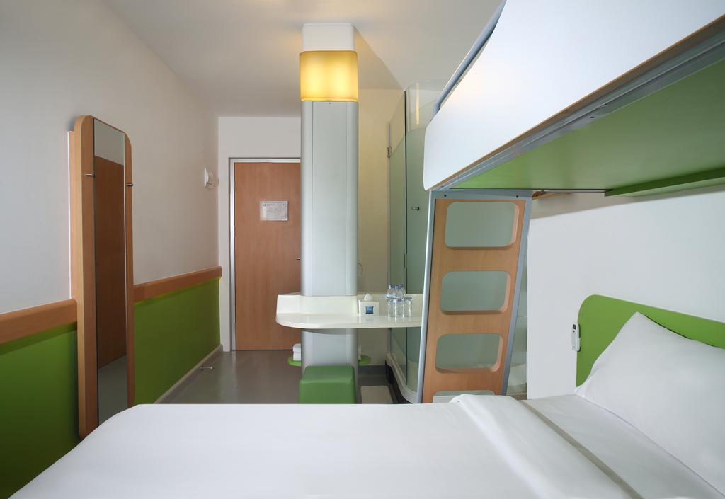 Cordia Hotel Surabaya Airport - Hotel Dalam Bandara - Formerly Ibis Budget Surabaya Airport Sidoarjo Buitenkant foto